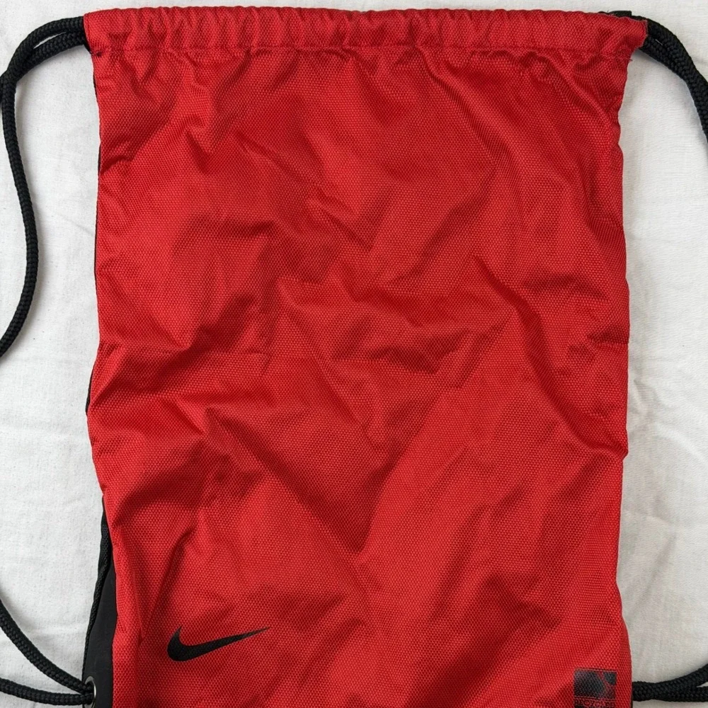 Nike Drawstring Backpack Black Red Swoosh Gym Sack Sport Bag Nylon 17x12.5x2